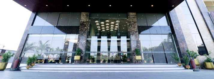 2426/Shanti Clarks Inn Suites - Ujjain 03.jpg